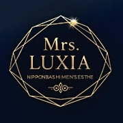 Mrs.LUXIA(ミセスラクシア)のロゴ
