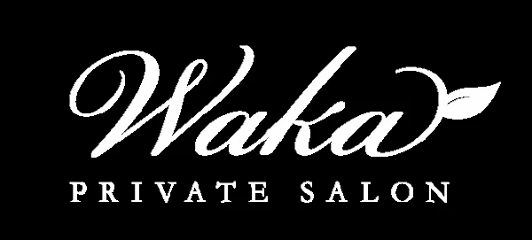 privatesalon waka(プライベートサロン ワカ)のロゴ