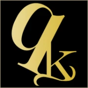 Queen's (クイーンズ)のロゴ