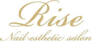 RISE（リゼ）新宿店のロゴ