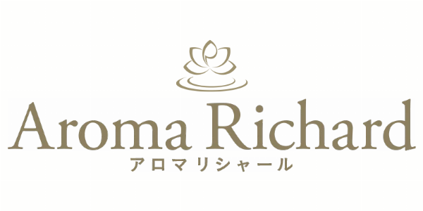アロマリシャールのロゴ