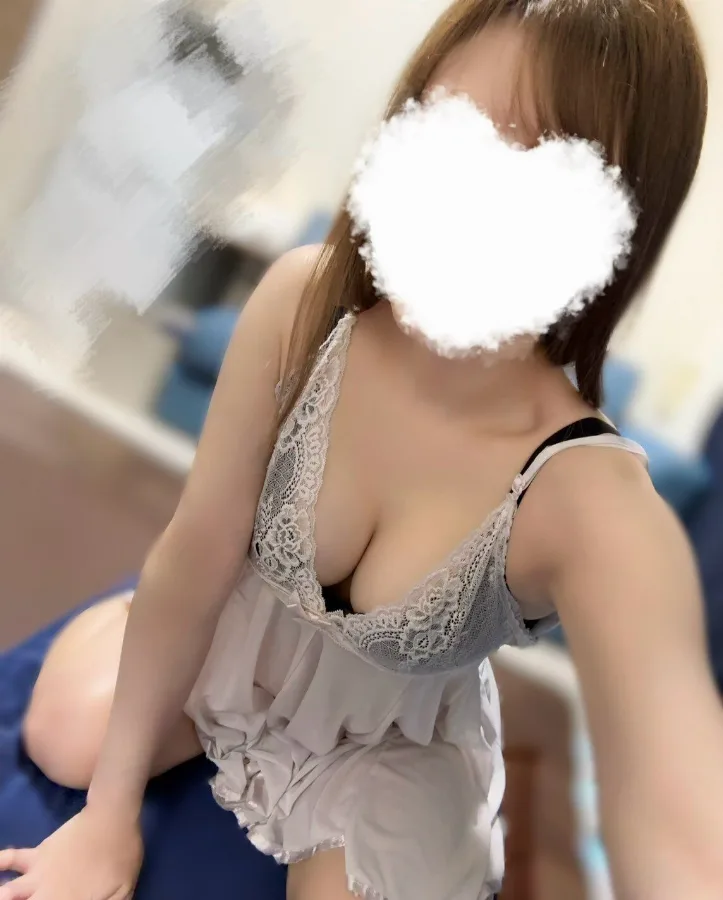 芹沢ゆか