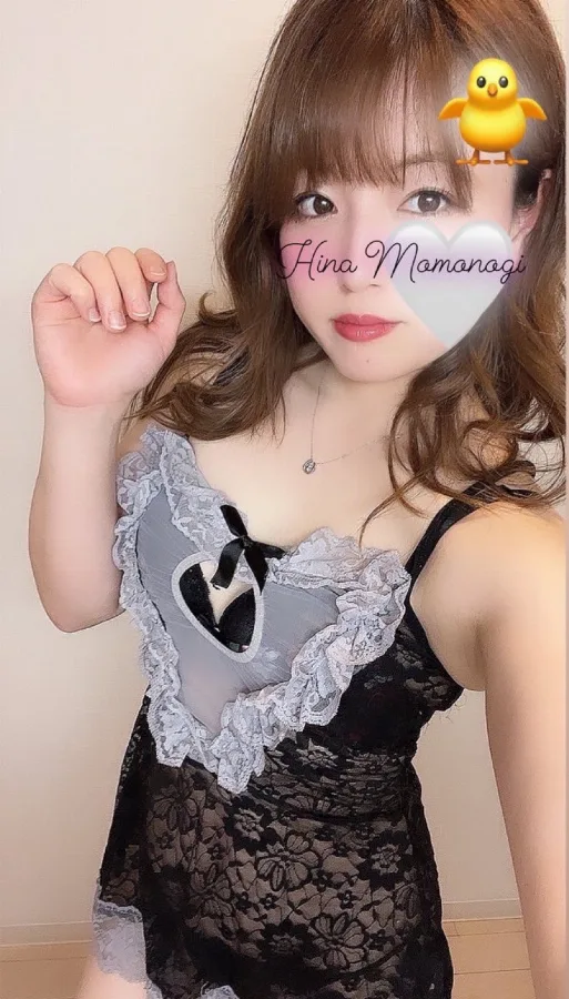 桃乃木 ひな