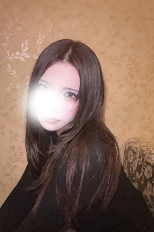 皐月 ひいろ