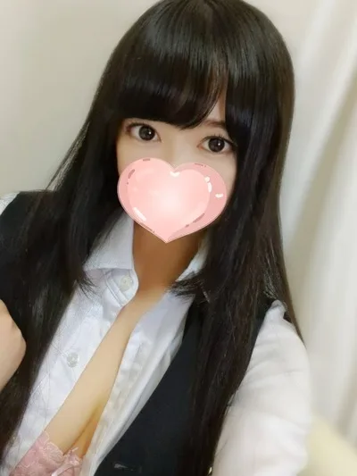 いつき【期待の逸材♡セクシー女優】