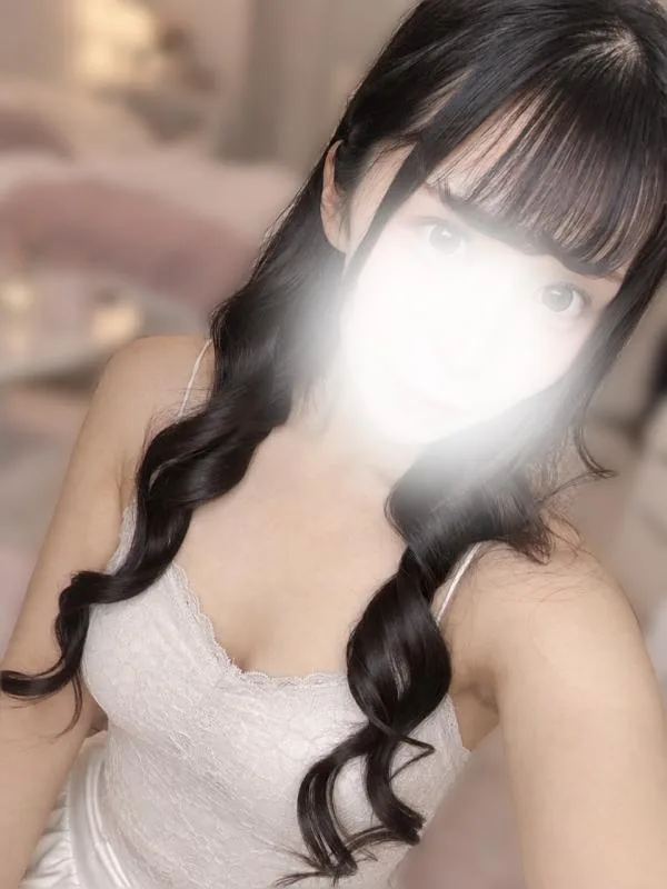 小栗ゆりな