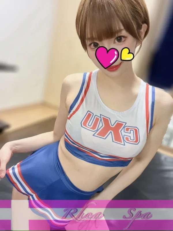 緋色ゆい