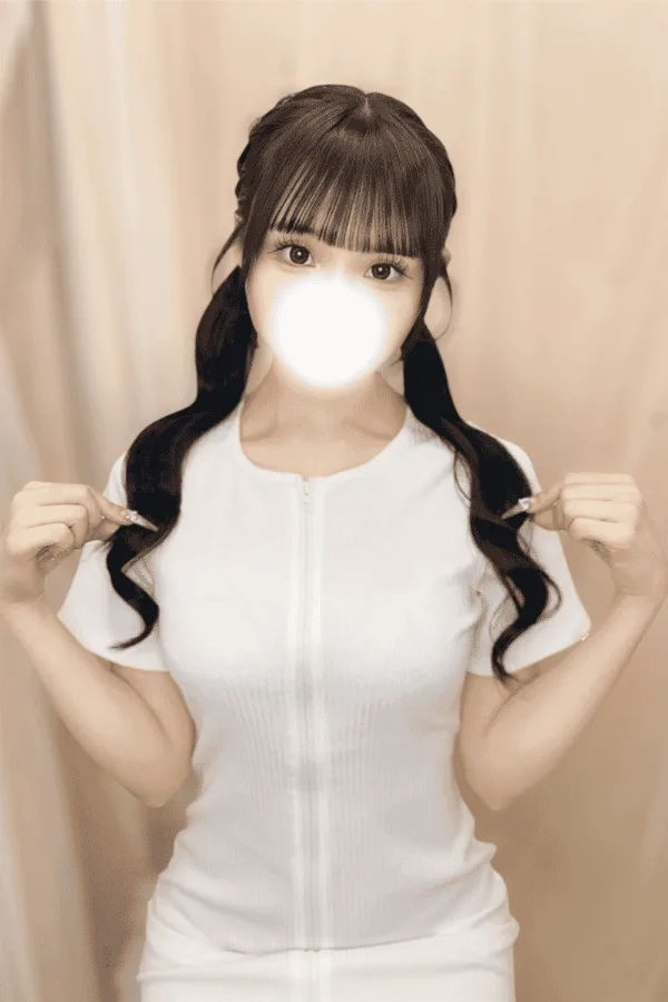 月本ゆゆ