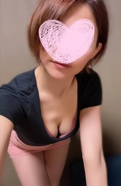猫塚まひろ