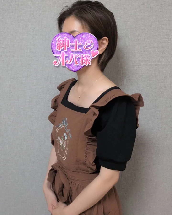 百合子