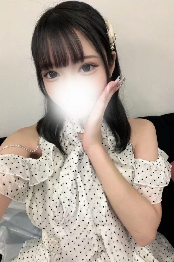 若葉ななみ