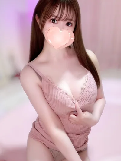 なつ【ゆるふわ清楚系♡キレカワ美女】