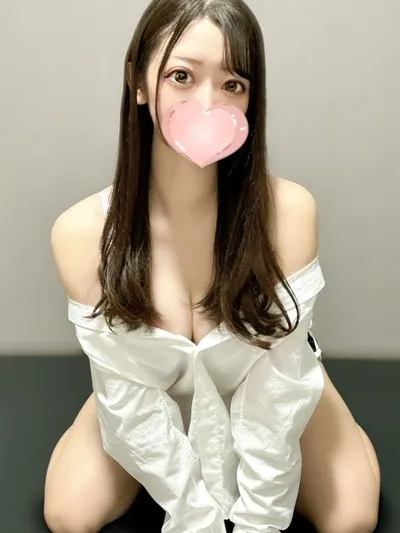 ゆん【完璧ボディ♡清楚系美女】