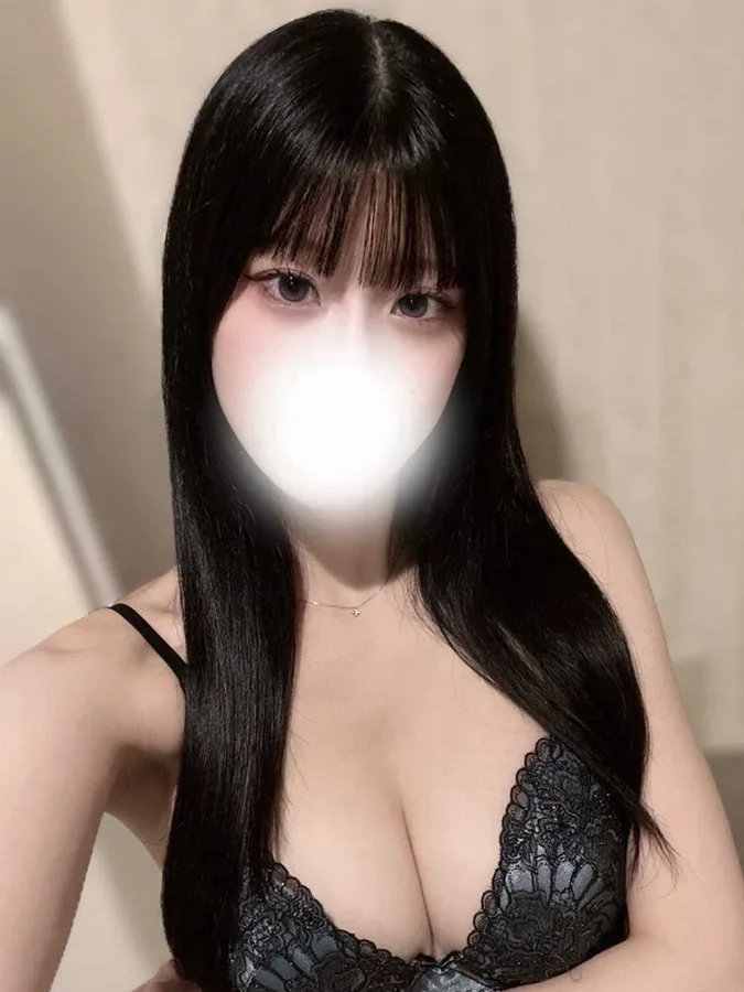 芹沢しおり