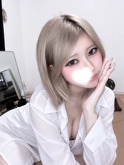 みあ