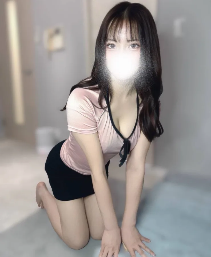 静奈 楓