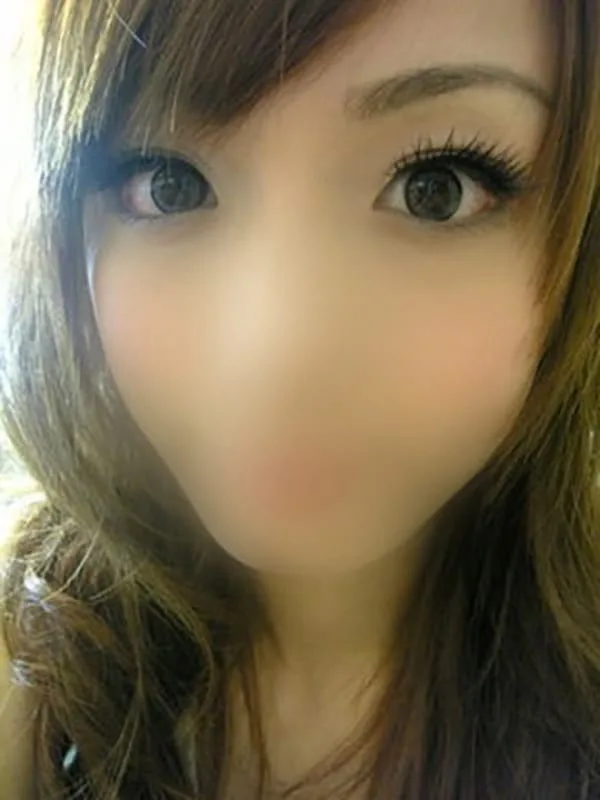 安藤 伊織