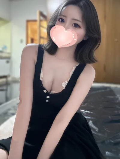 かな【美形美女♡妖艶のオーラ満載】