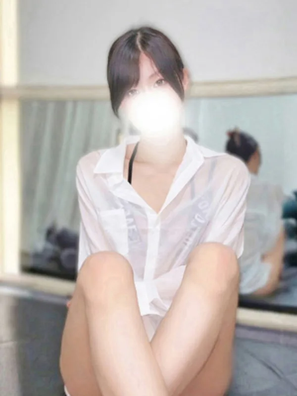 白木 ひとみ