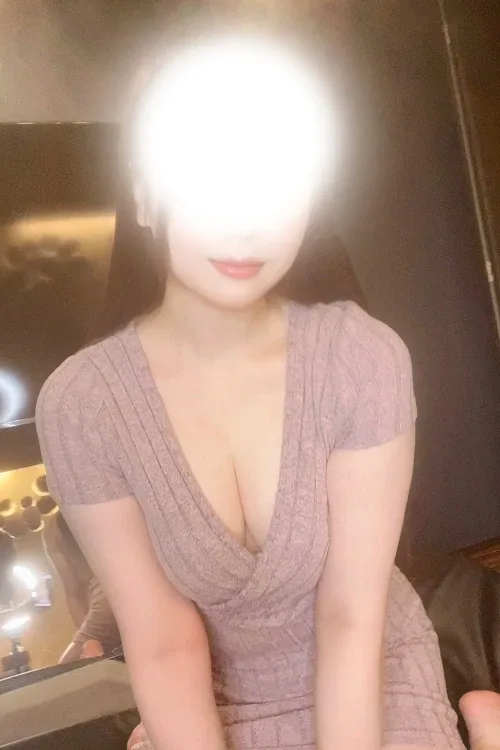 高梨なな