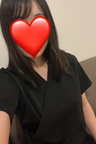 秋本ゆうな