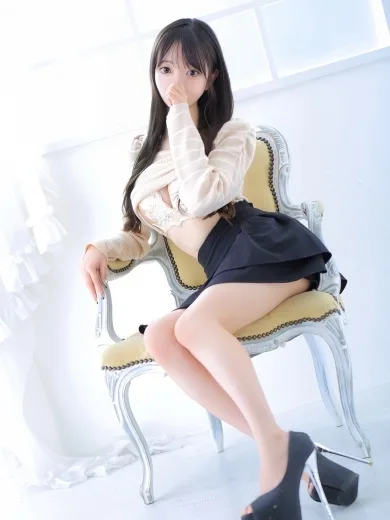 櫻井 まりな