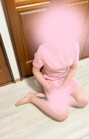 小夏ふみ(27)