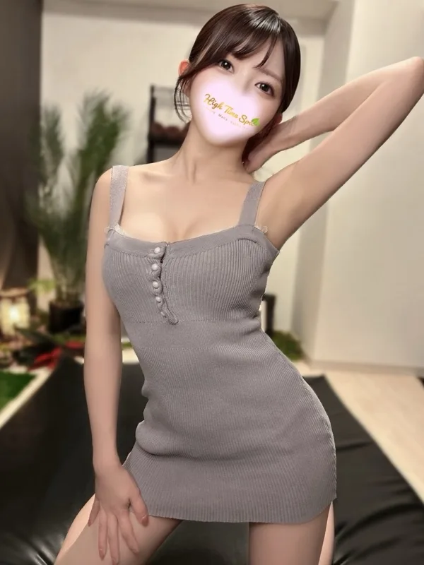 香椎れな
