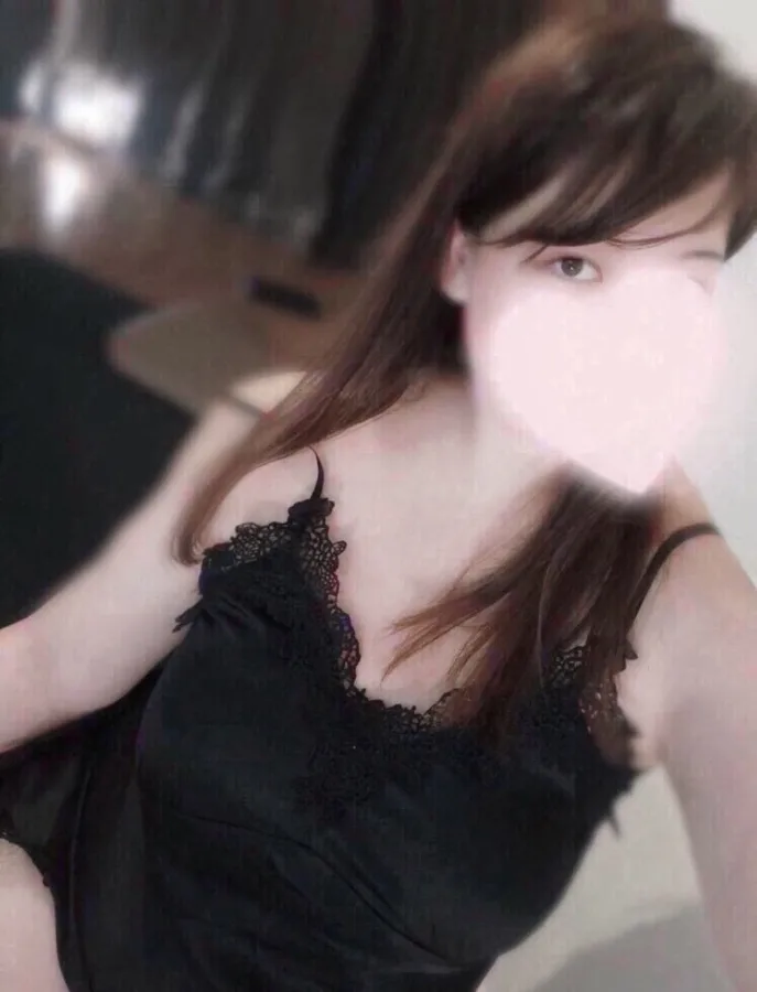 みな