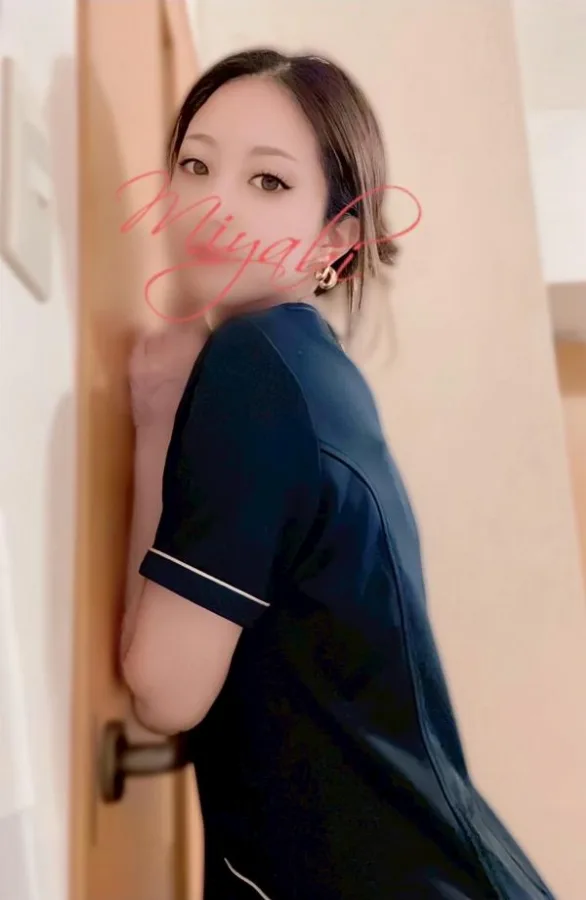 朝比奈みやび