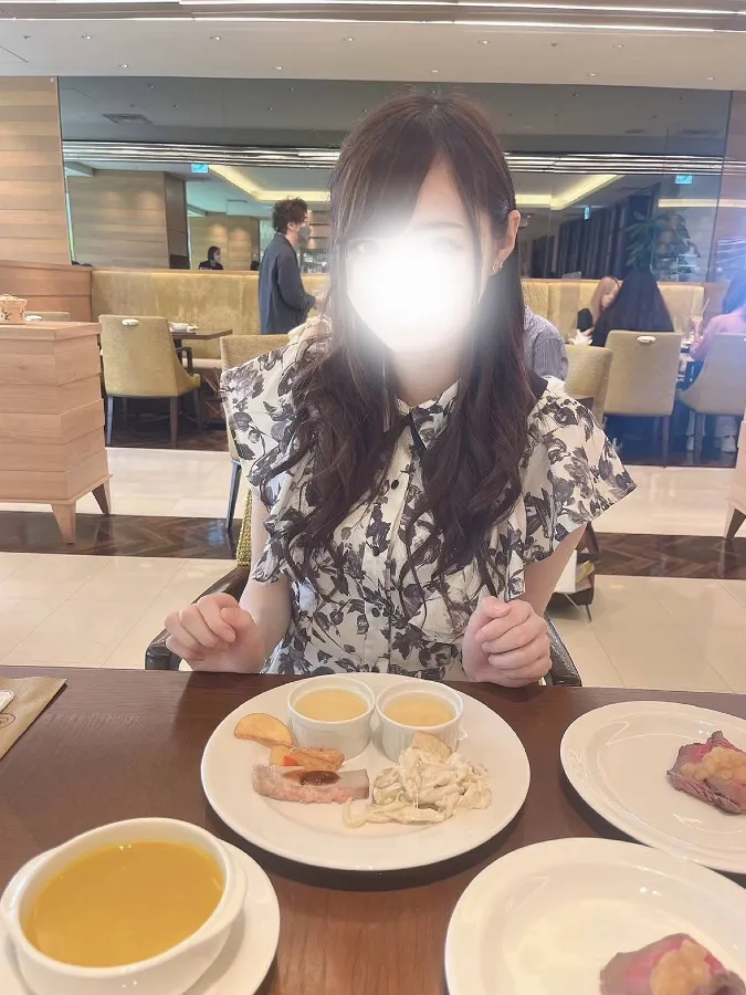 な