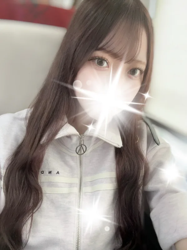 あみな