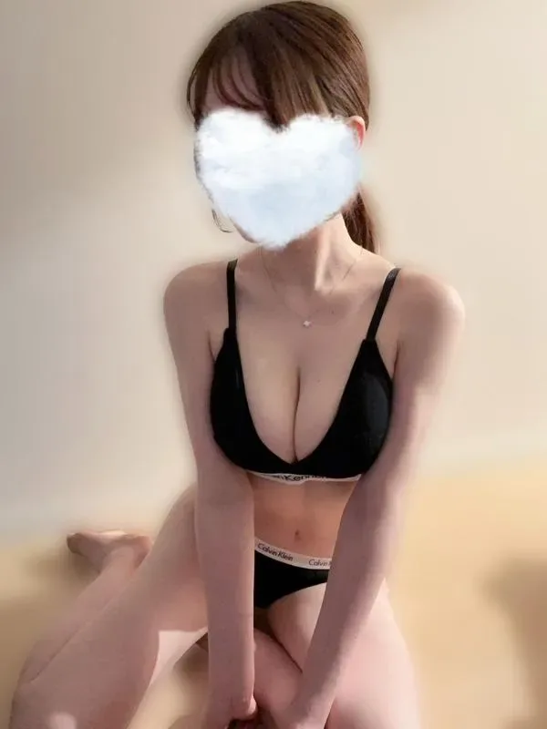 氷室 かえで