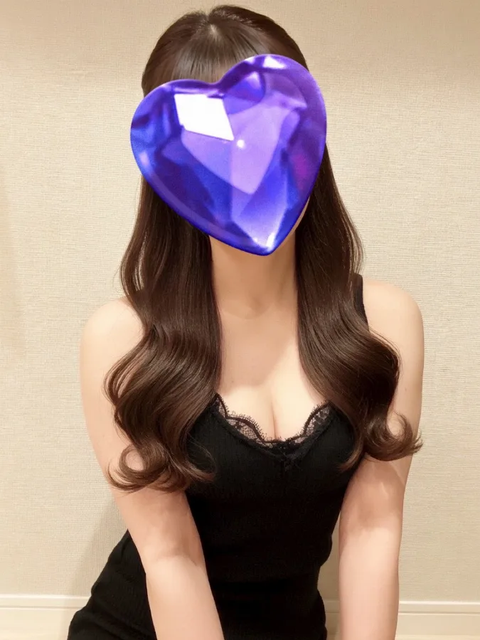 篠宮れいな