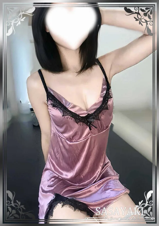 桃乃かぐや