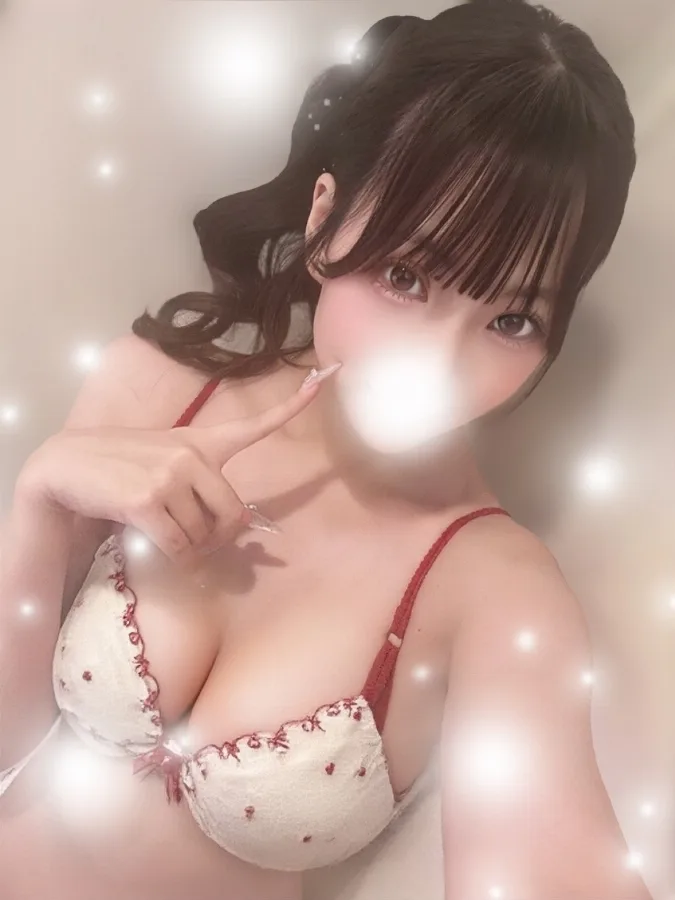 桃瀬ももな