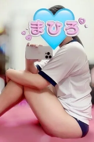 蒼井まひろ