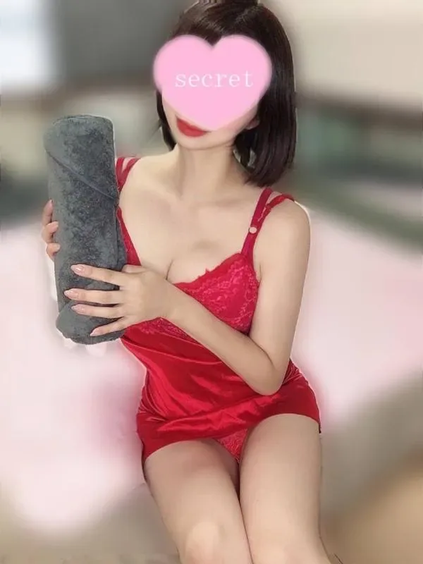桜　ななみ
