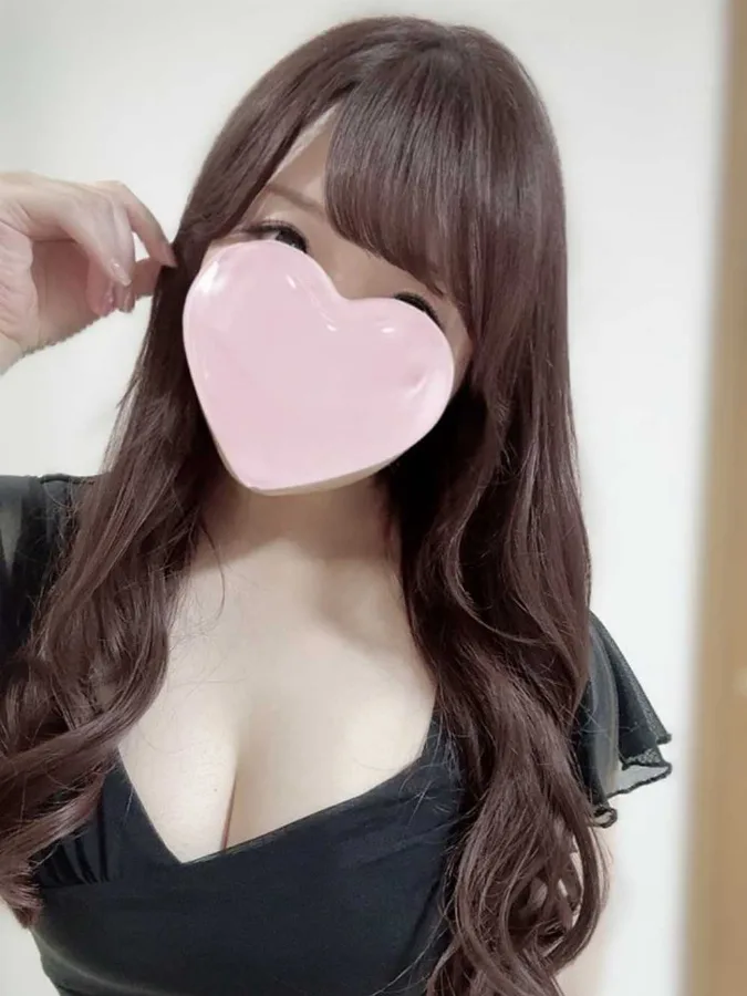 小春 りな