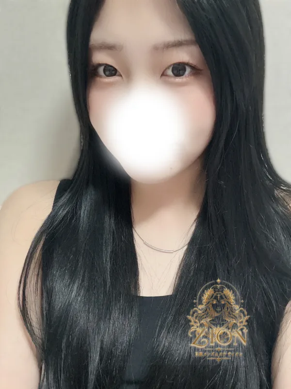 ユミ