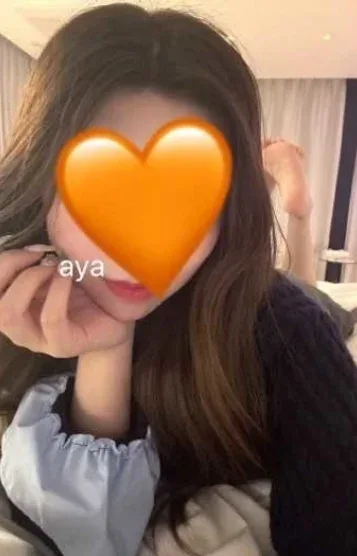 あや(21)