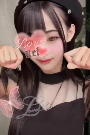 春音れい