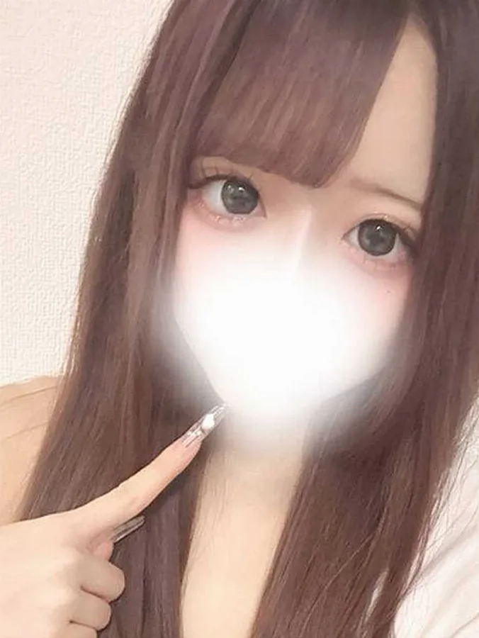 穴沢にじみ