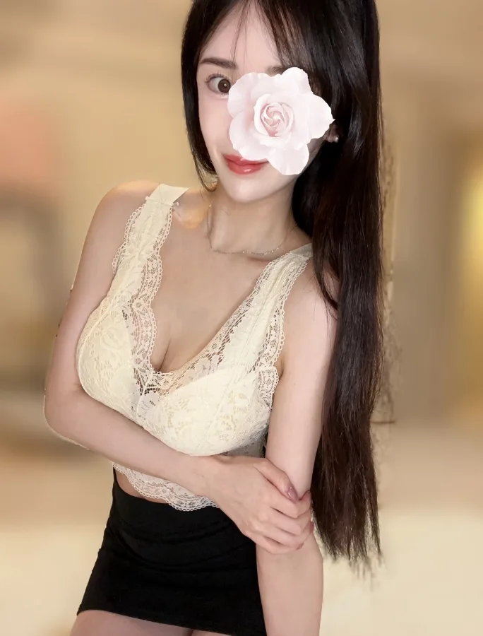 美月ゆな