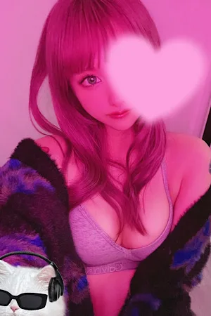 岩倉れいん