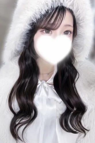 愛川 なゆ