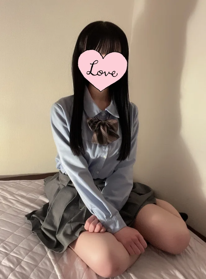 みら