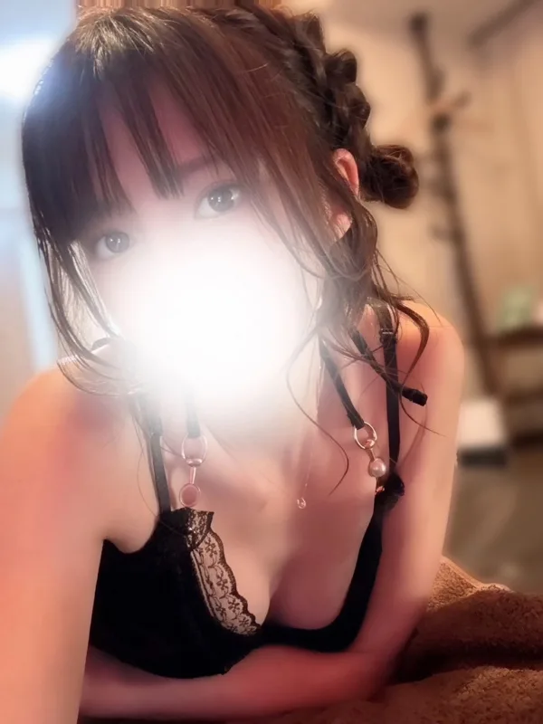 篠田ゆい