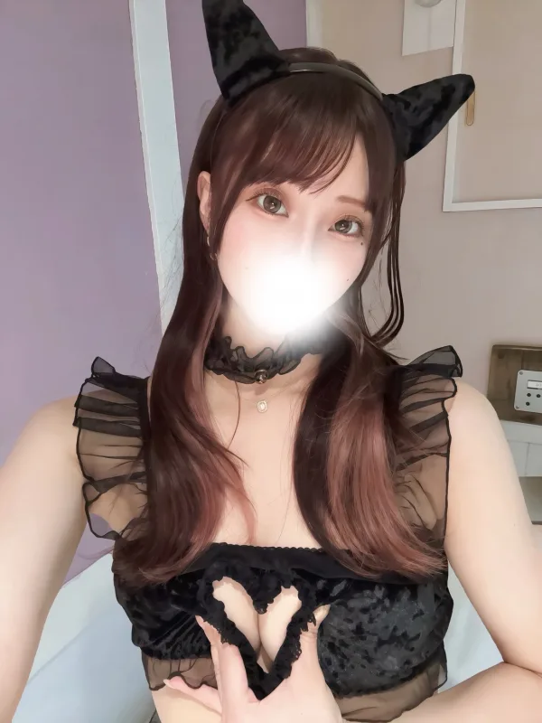 綾瀬 れいな