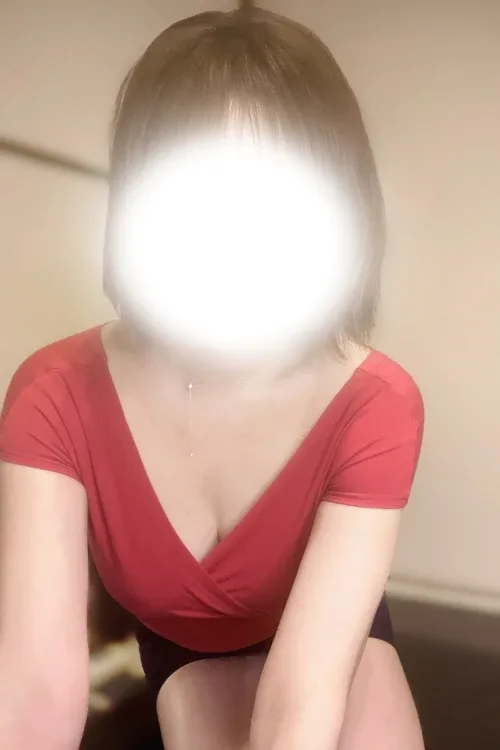 御影せな